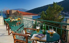 Boulevard Aetos Suites